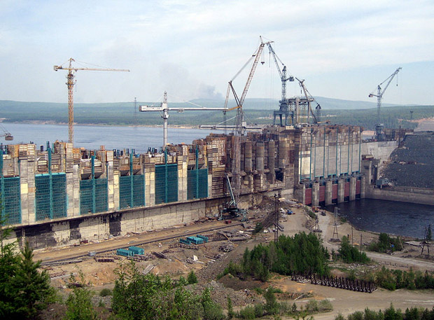 Óriási vízerőmű Oroszországban